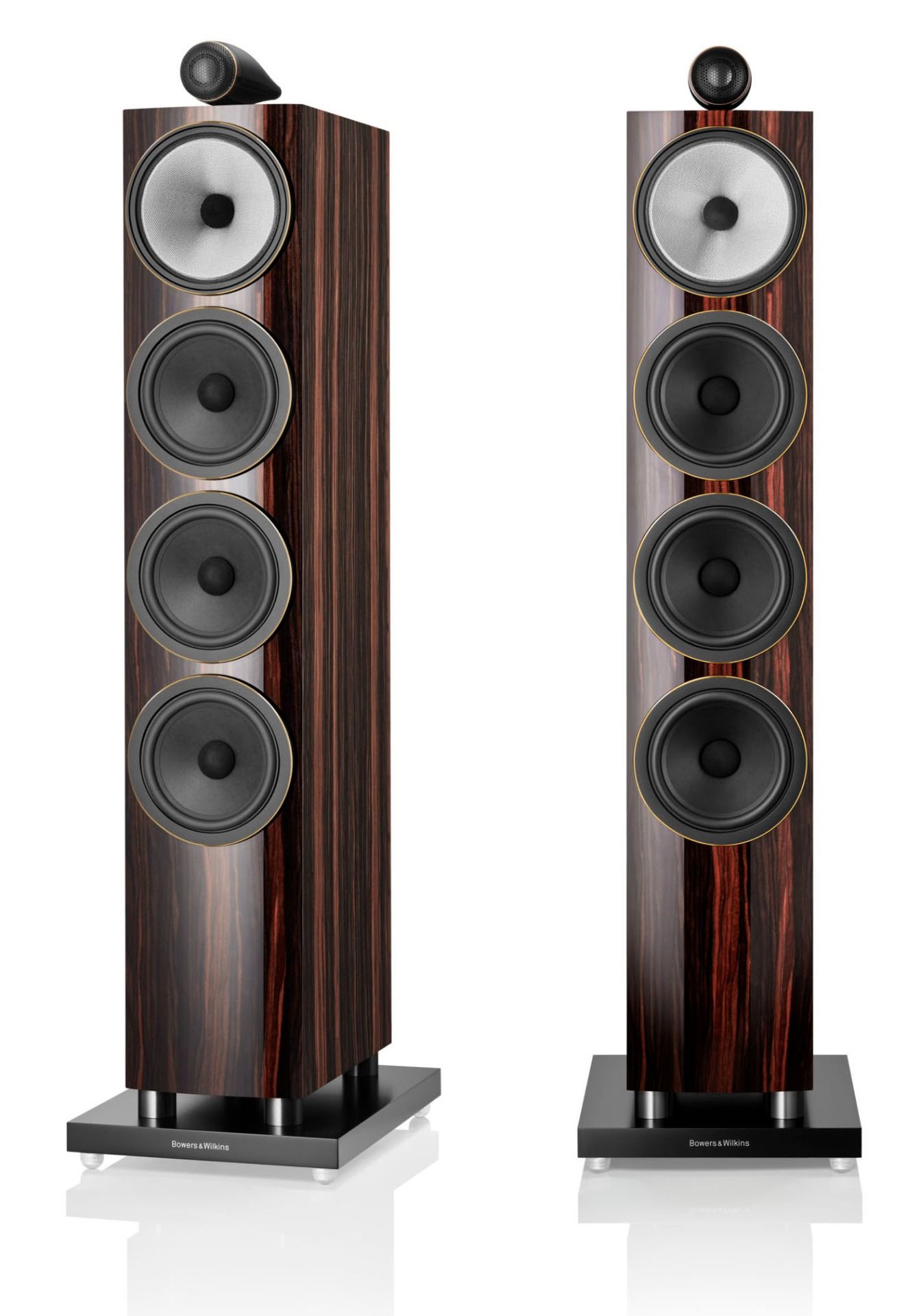 b_w_702_s3_signature_14_1